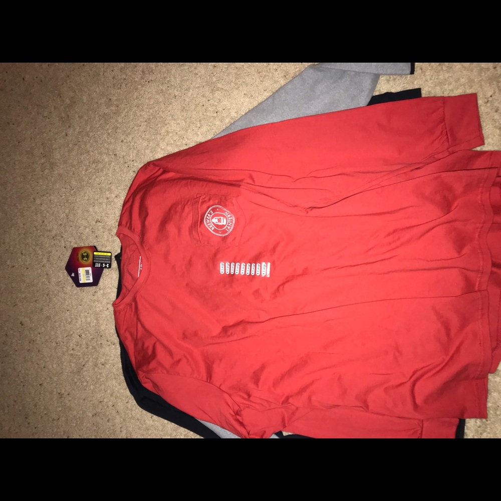 Long sleeve T shirt